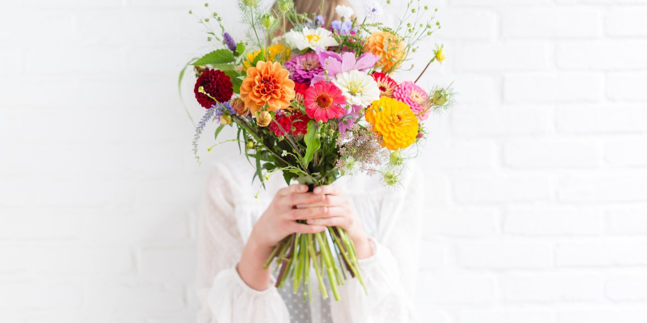 Boeket geplukte bloemen